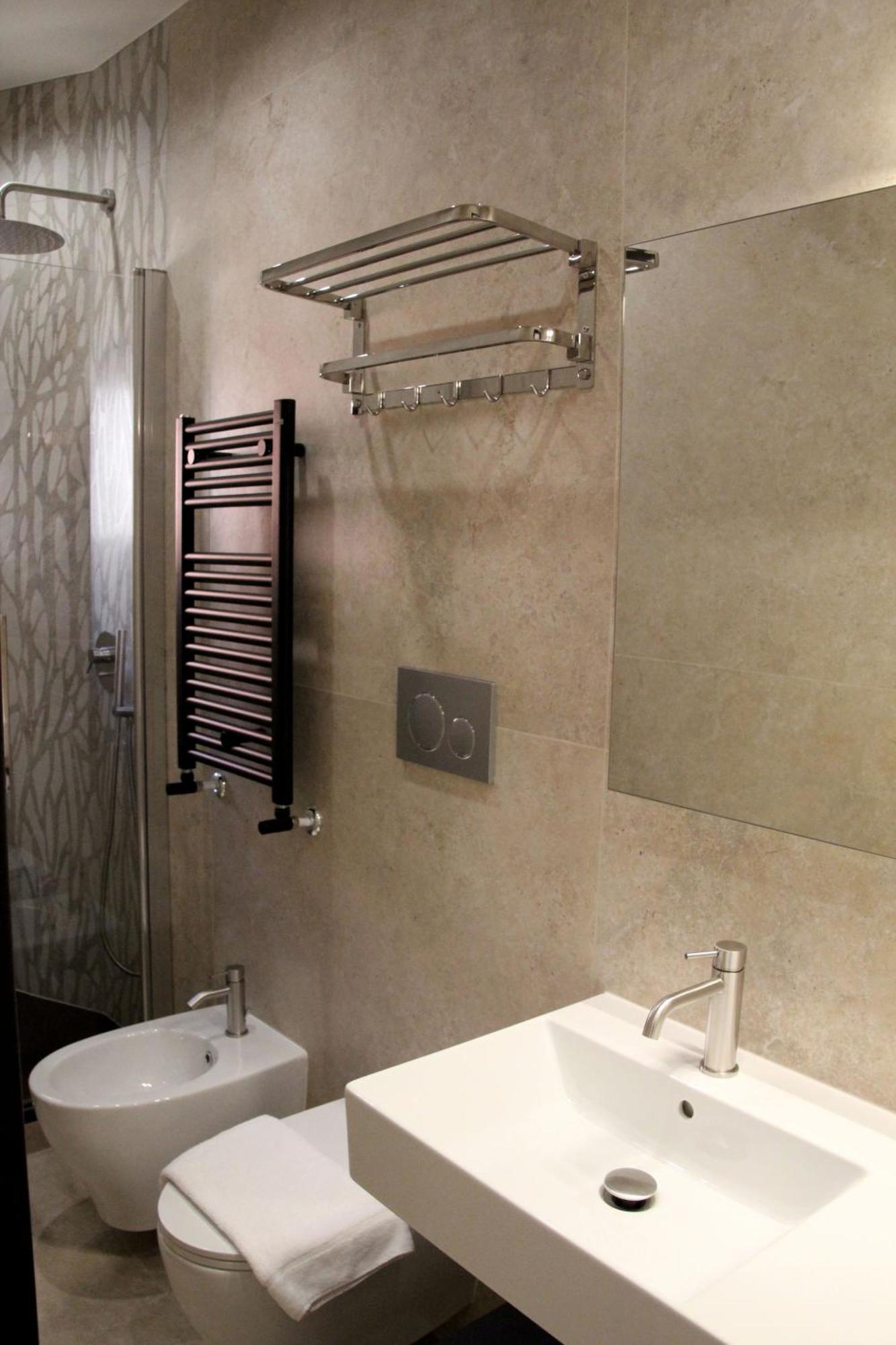 Joyful 148 Luxury Guest House Powered By Joyful Termini Boutique Guest House Rome Buitenkant foto