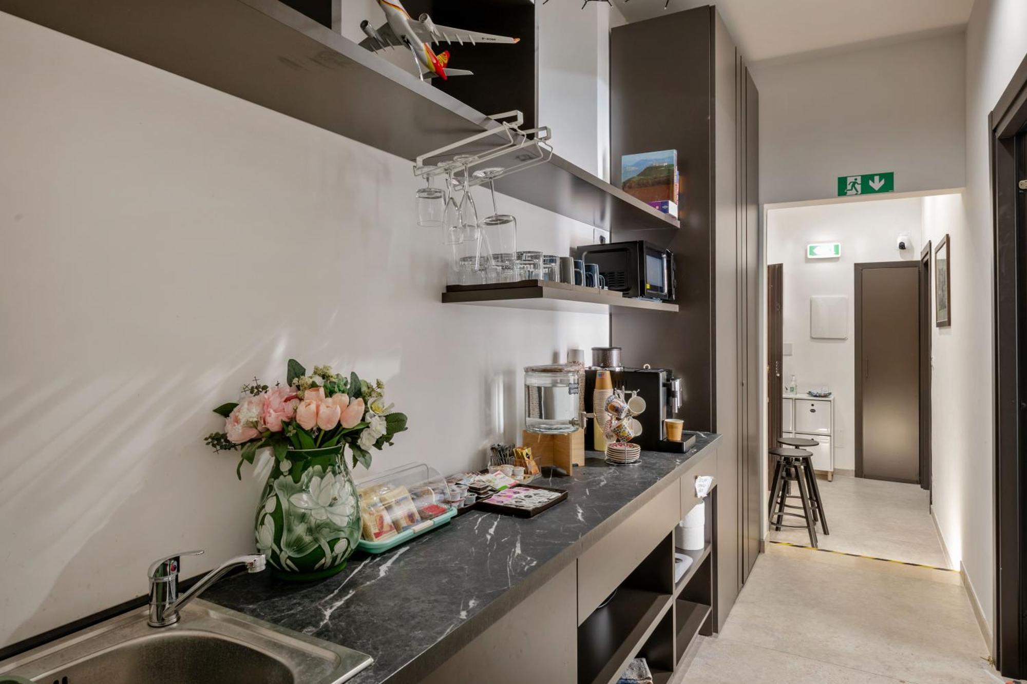 Joyful 148 Luxury Guest House Powered By Joyful Termini Boutique Guest House Rome Buitenkant foto