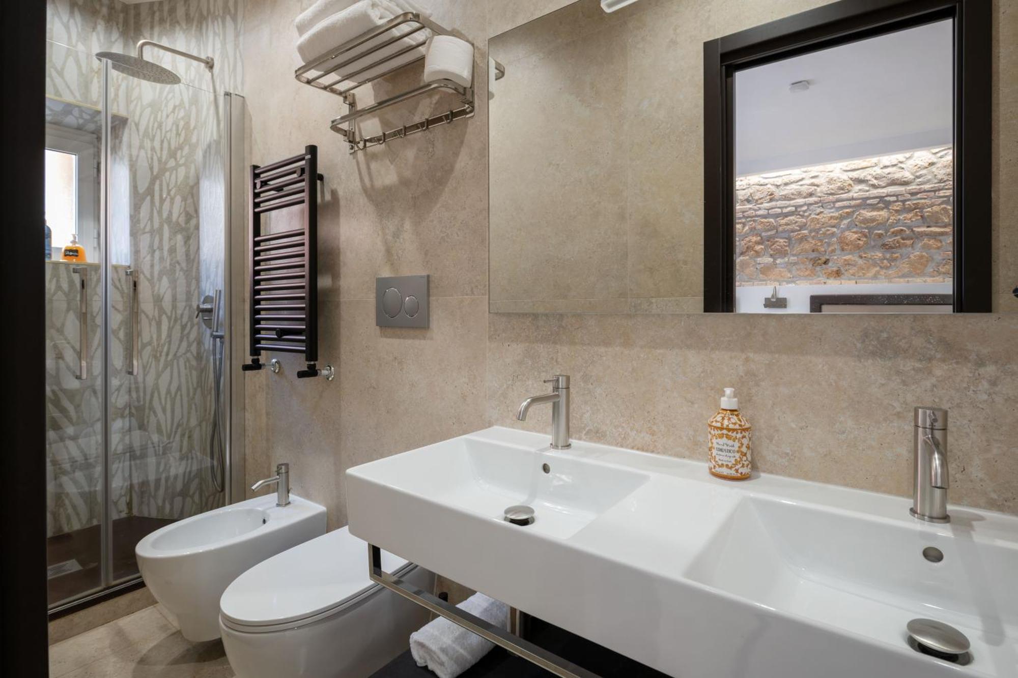 Joyful 148 Luxury Guest House Powered By Joyful Termini Boutique Guest House Rome Buitenkant foto